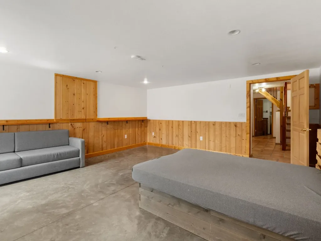 77300 Gallatin Road Bozeman MT 59718