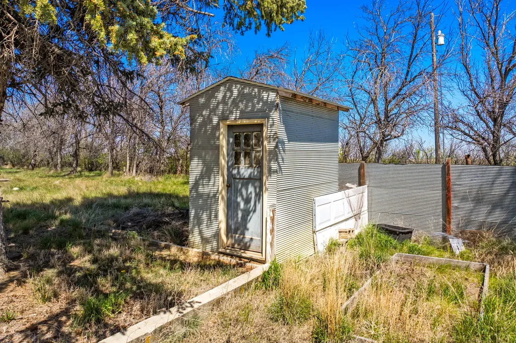 4350 Mt Highway 223 Chester MT 59522