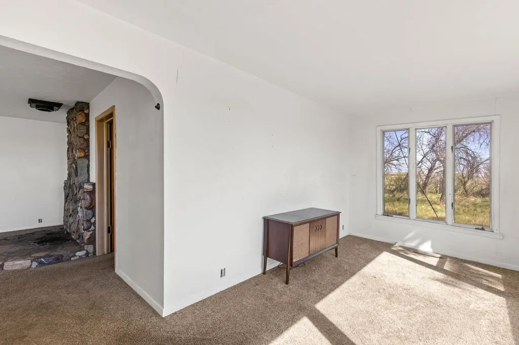4350 Mt Highway 223 Chester MT 59522