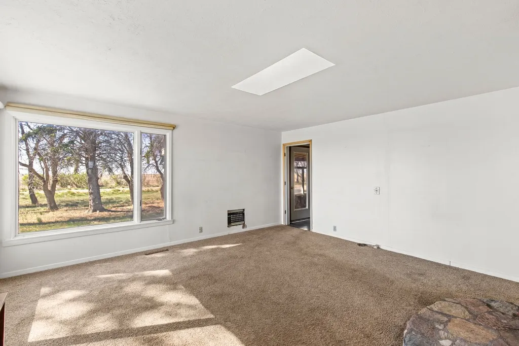 4350 Mt Highway 223 Chester MT 59522