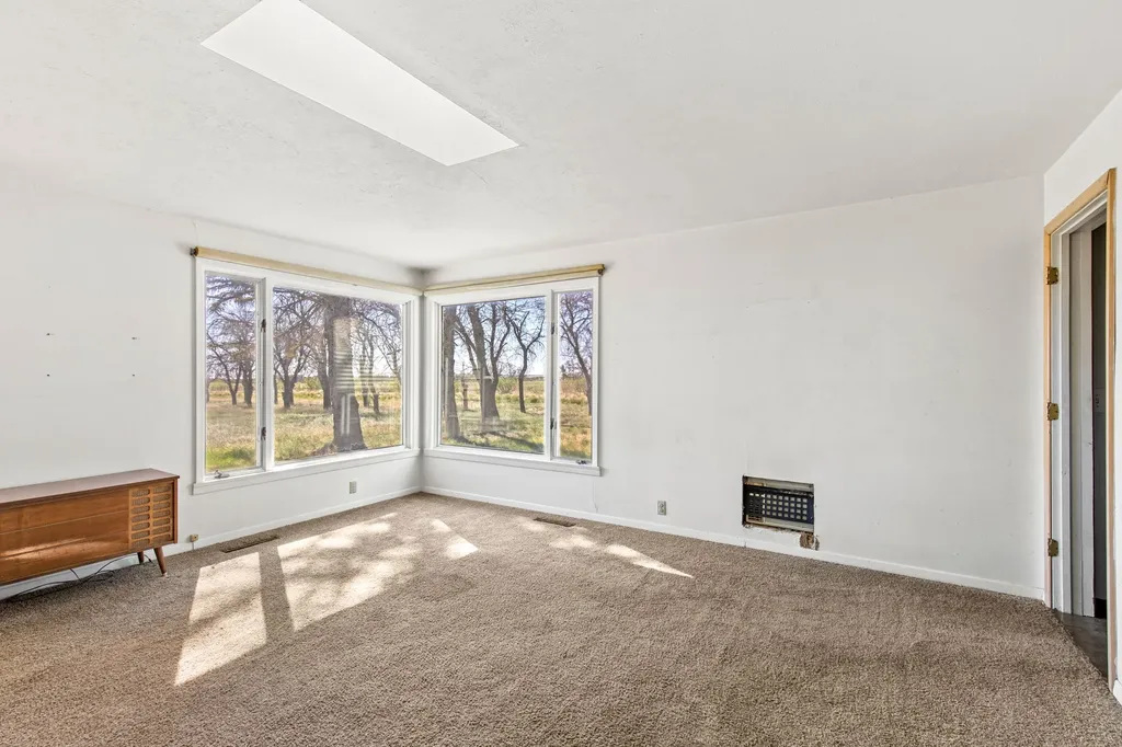 4350 Mt Highway 223 Chester MT 59522