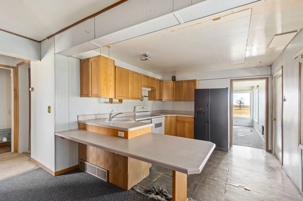 4350 Mt Highway 223 Chester MT 59522