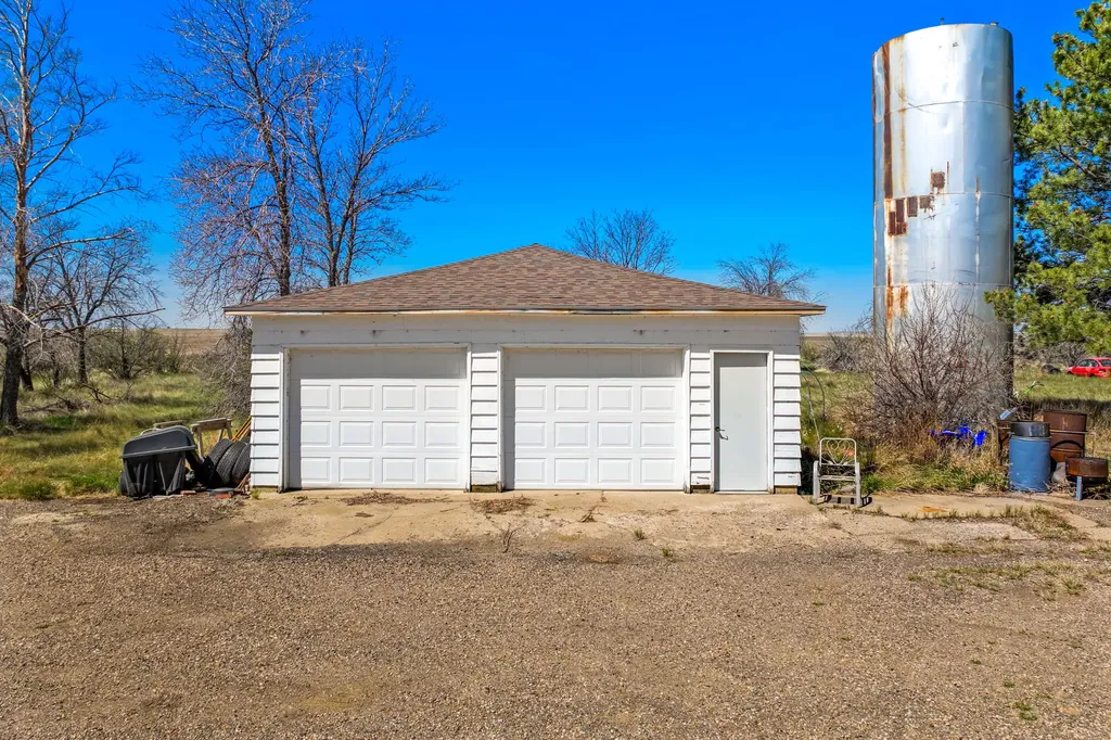 4350 Mt Highway 223 Chester MT 59522