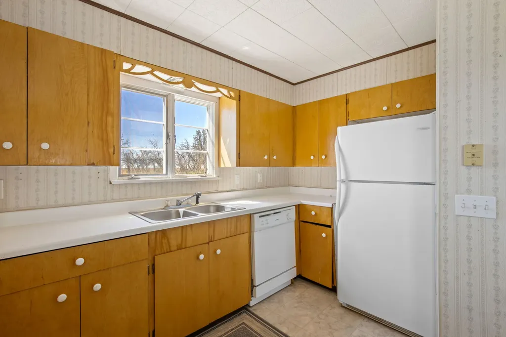 4350 Mt Highway 223 Chester MT 59522