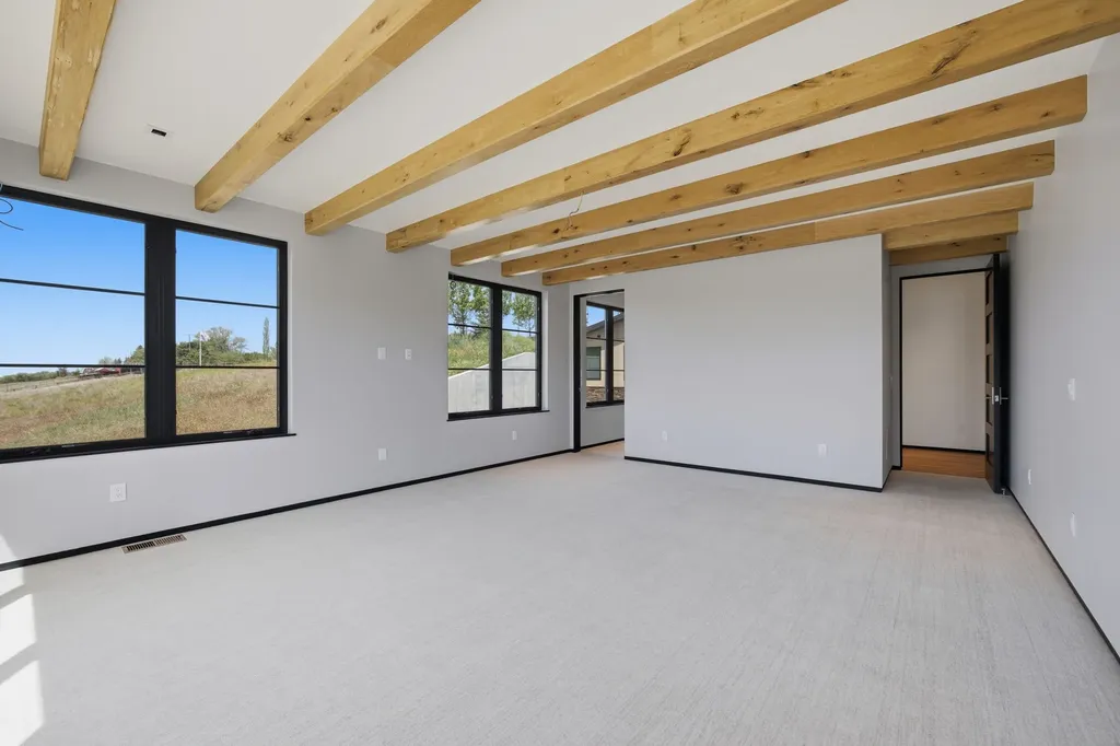 131 Eastside Highway Hamilton MT 59840