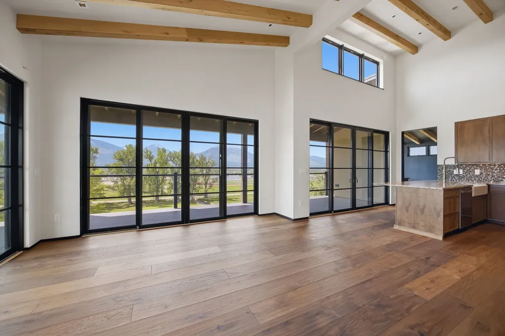 131 Eastside Highway Hamilton MT 59840