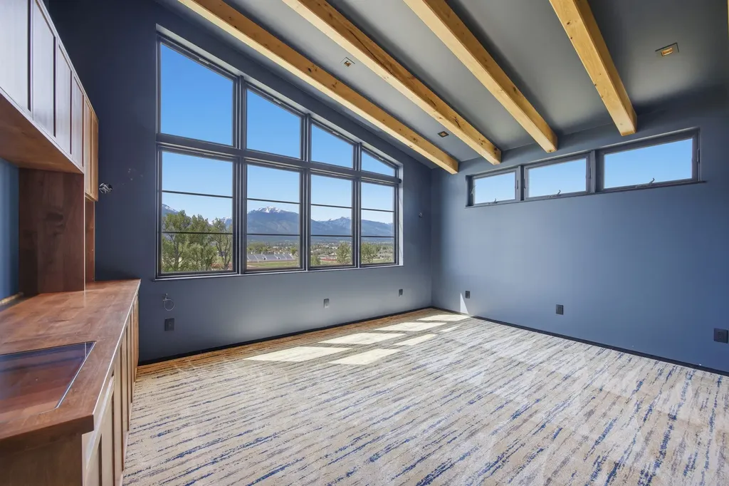 131 Eastside Highway Hamilton MT 59840