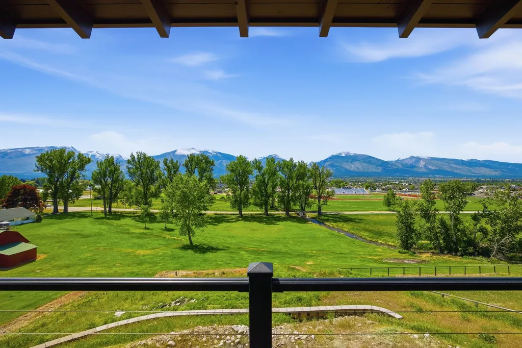 131 Eastside Highway Hamilton MT 59840
