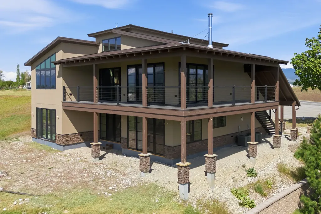 131 Eastside Highway Hamilton MT 59840