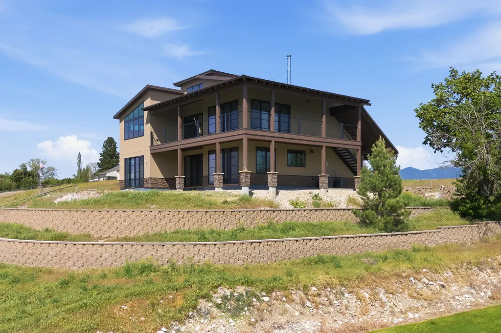 131 Eastside Highway Hamilton MT 59840