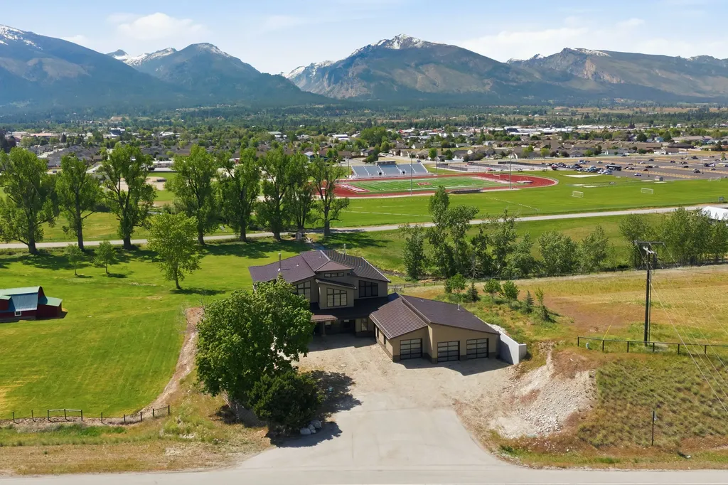 131 Eastside Highway Hamilton MT 59840