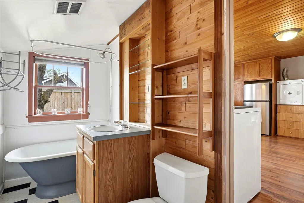 1112 Shakespeare Street Missoula MT 59802