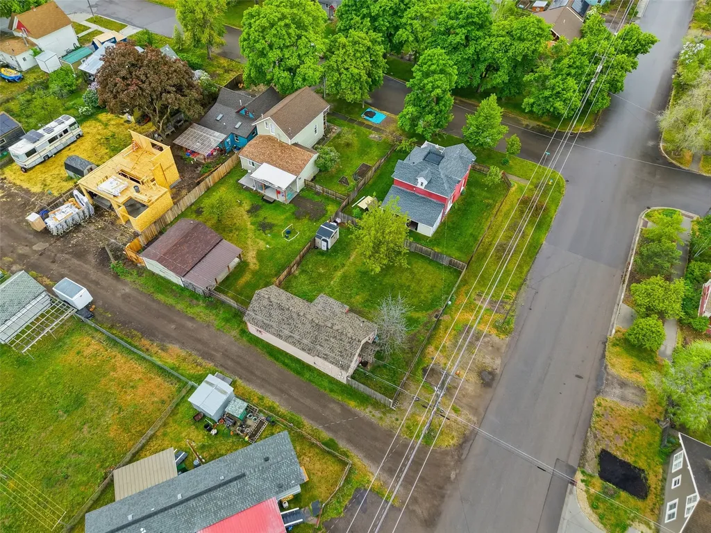 1112 Shakespeare Street Missoula MT 59802