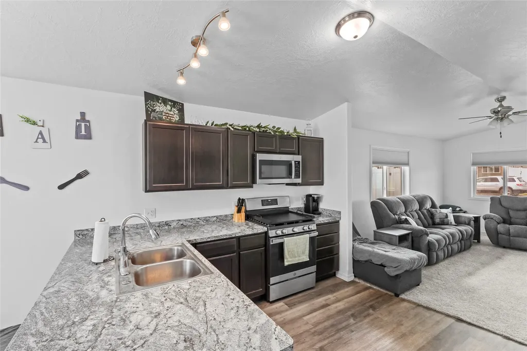 2005 22nd Avenue S Great Falls MT 59405