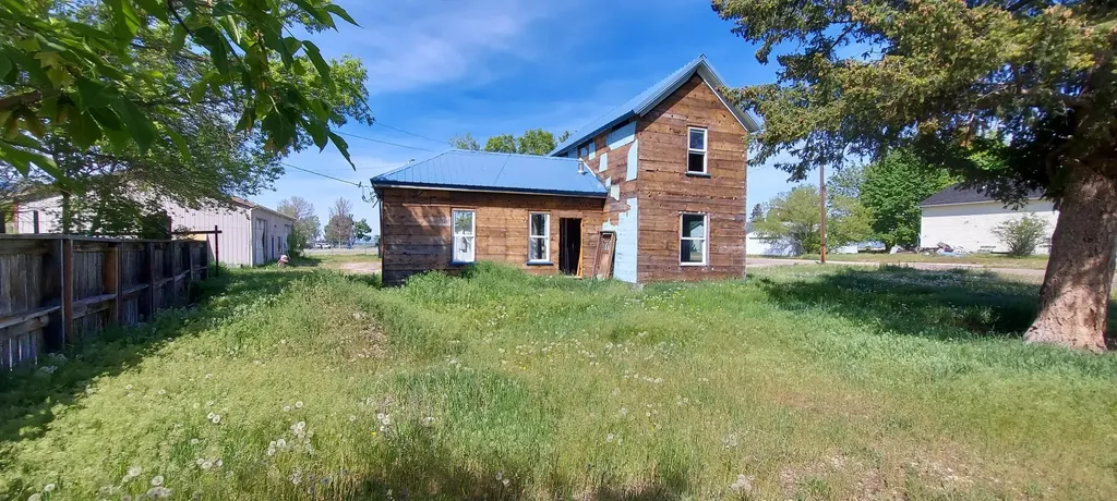 213-219 Charlos Street Stevensville MT 59870