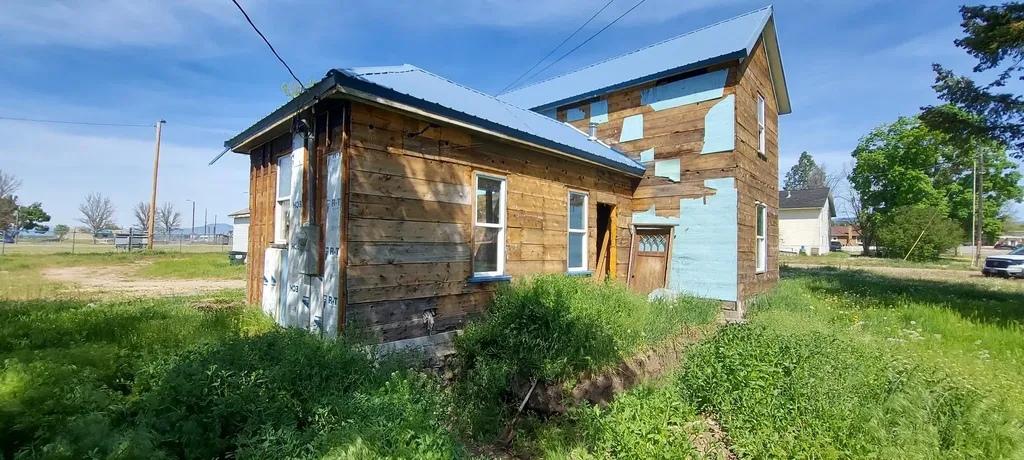 213-219 Charlos Street Stevensville MT 59870