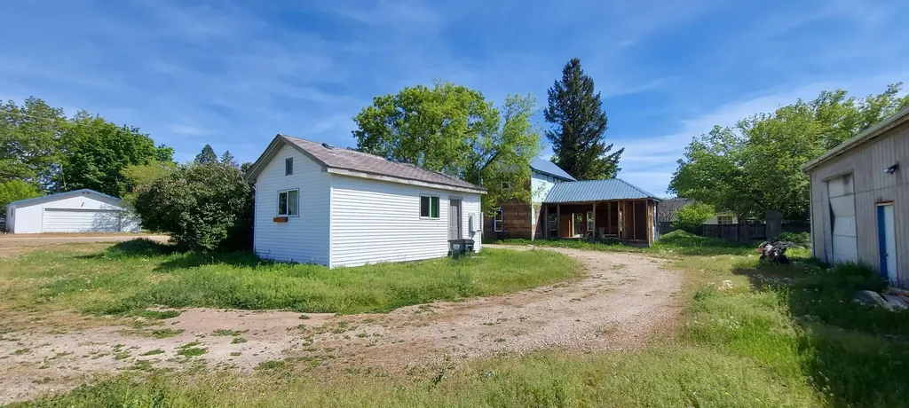 213-219 Charlos Street Stevensville MT 59870