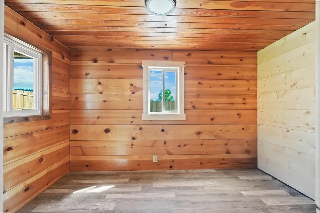 31525 Allison Road St Ignatius MT 59865