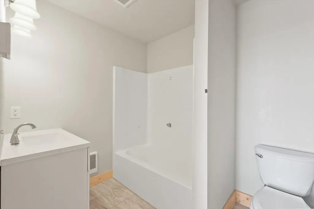 31525 Allison Road St Ignatius MT 59865