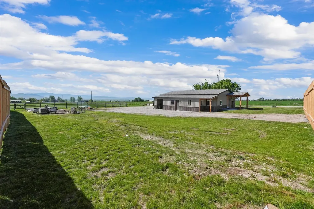 31525 Allison Road St Ignatius MT 59865