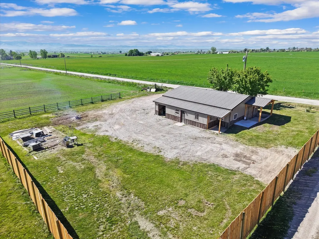 31525 Allison Road St Ignatius MT 59865