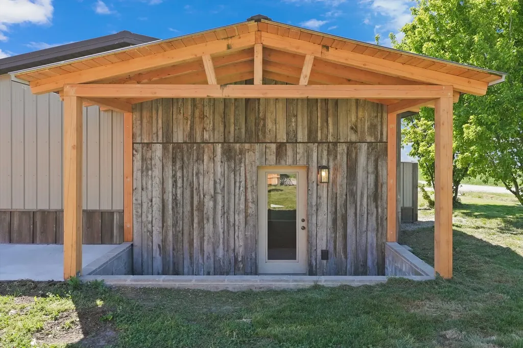 31525 Allison Road St Ignatius MT 59865
