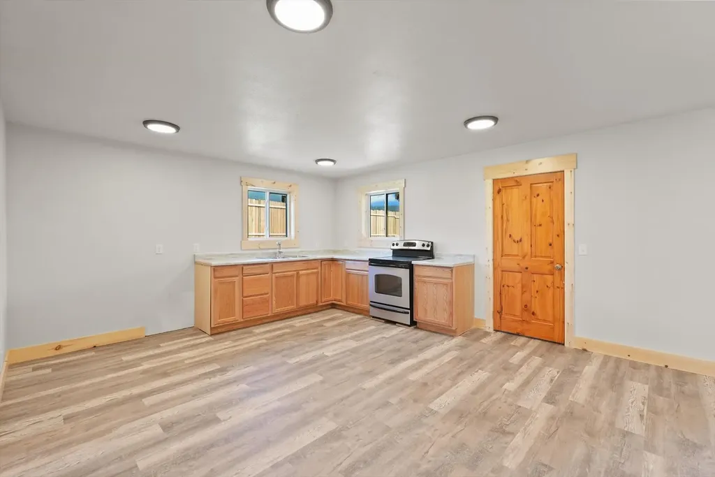 31525 Allison Road St Ignatius MT 59865