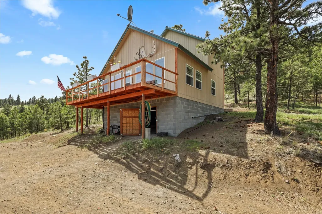 365 Prewett Creek Lane Cascade MT 59421