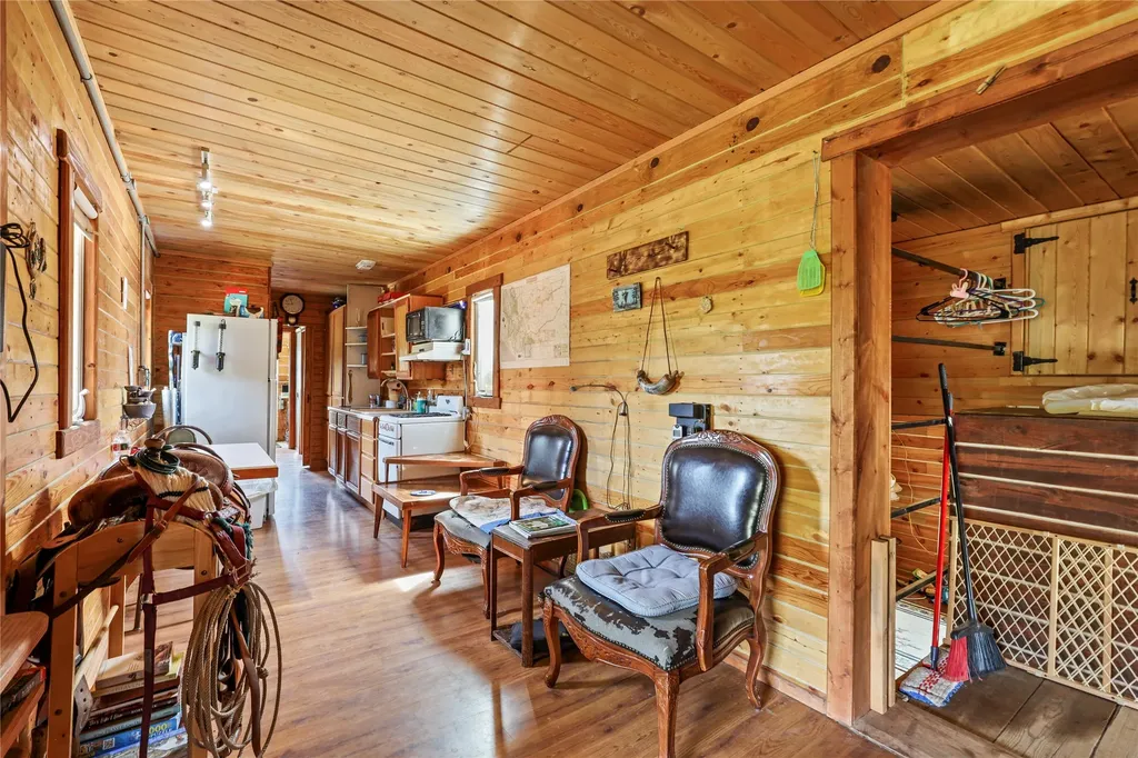 365 Prewett Creek Lane Cascade MT 59421