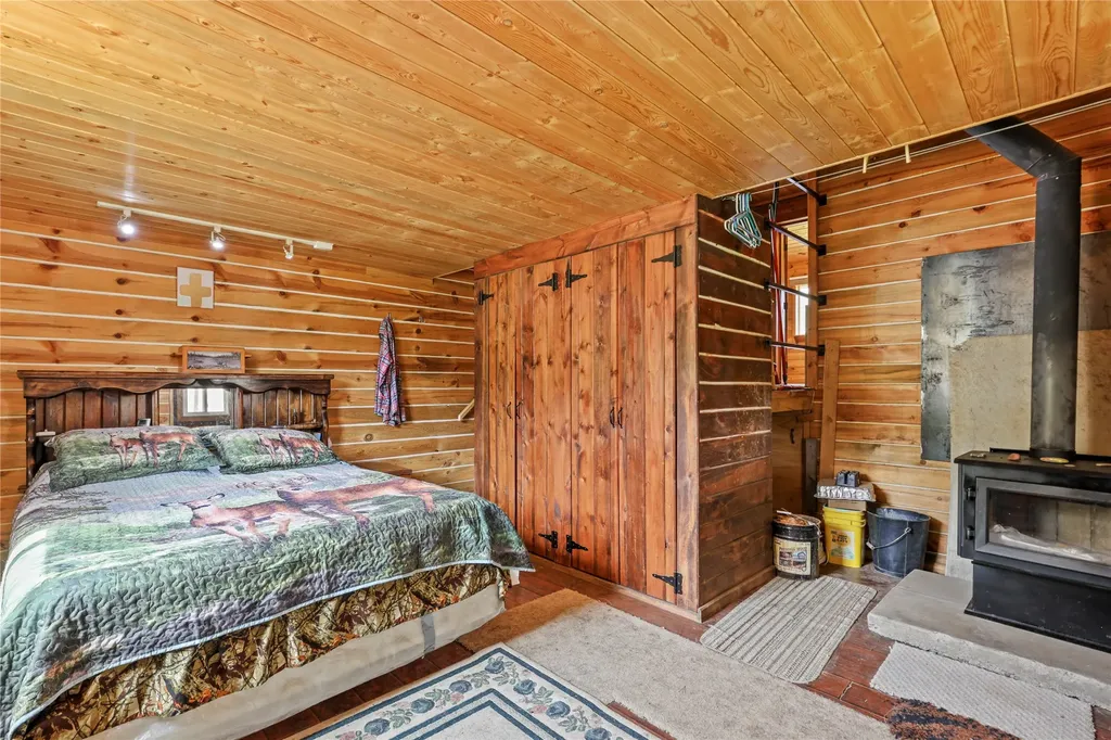 365 Prewett Creek Lane Cascade MT 59421