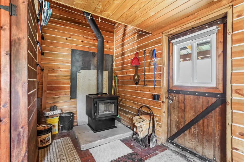 365 Prewett Creek Lane Cascade MT 59421