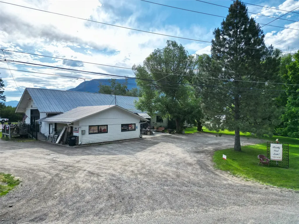 8 Us Hwy 2 E Columbia Falls MT 59912