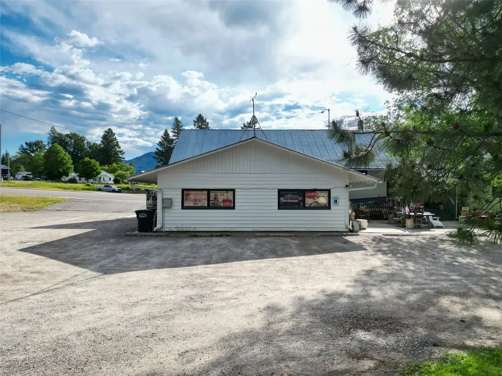8 Us Hwy 2 E Columbia Falls MT 59912