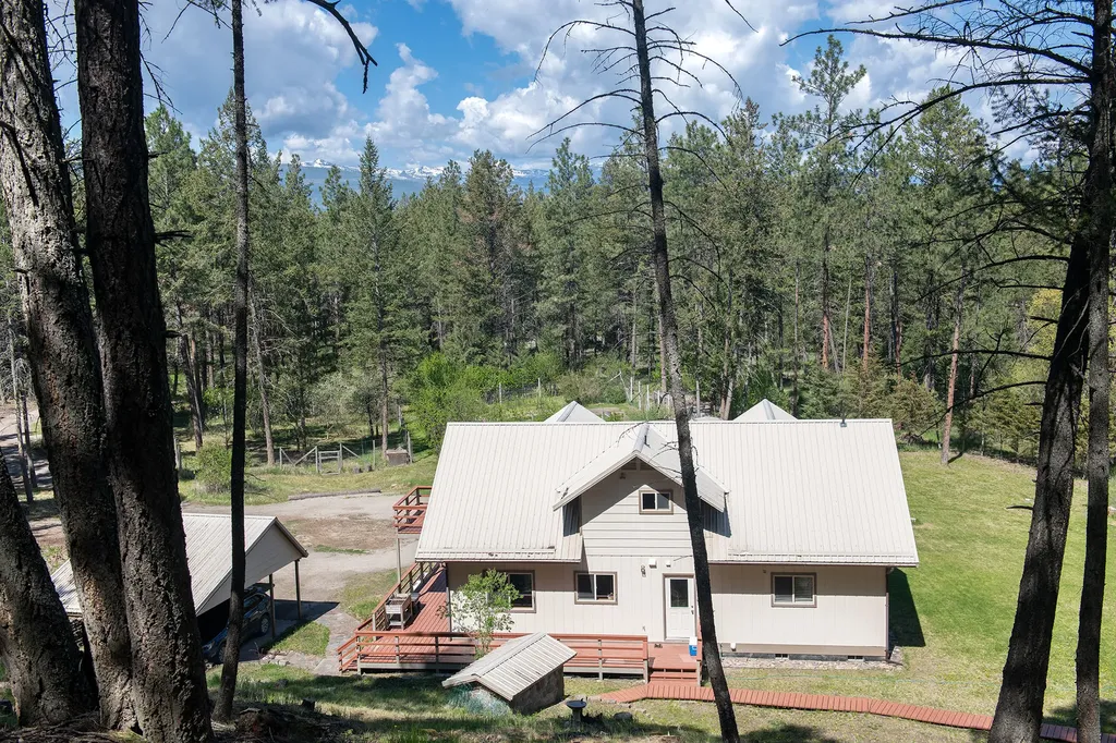 877 Koocanusa Estates Drive Eureka MT 59917