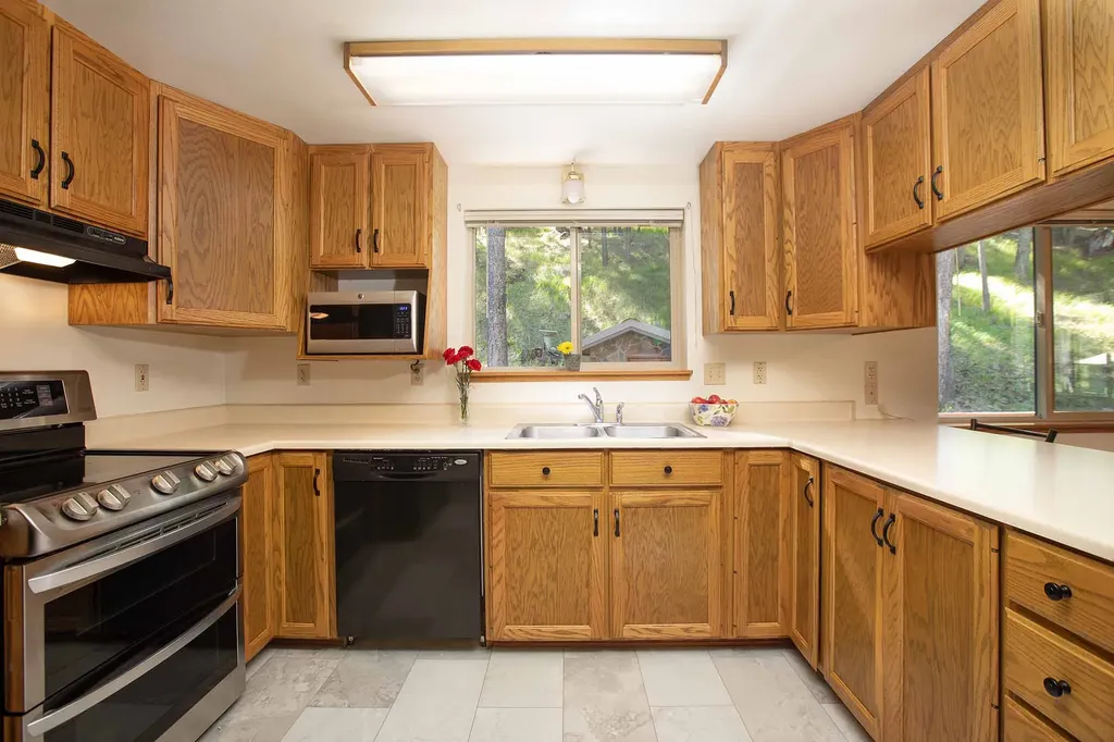 877 Koocanusa Estates Drive Eureka MT 59917