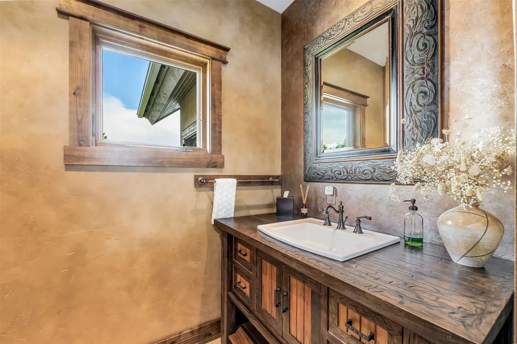150 Coyote Ridge Somers MT 59932