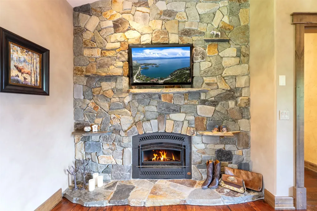 150 Coyote Ridge Somers MT 59932