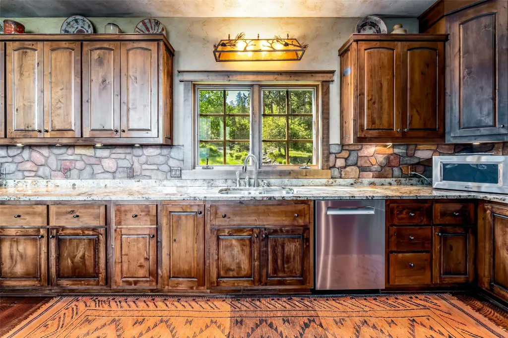 150 Coyote Ridge Somers MT 59932