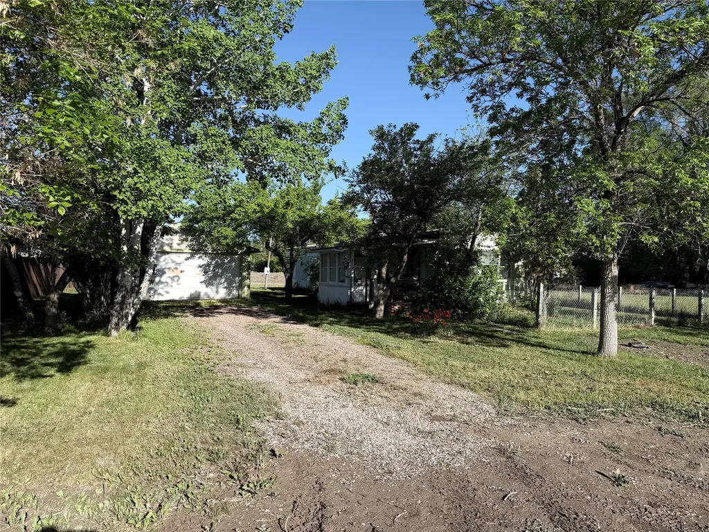 610 3rd Avenue SW Choteau MT 59422