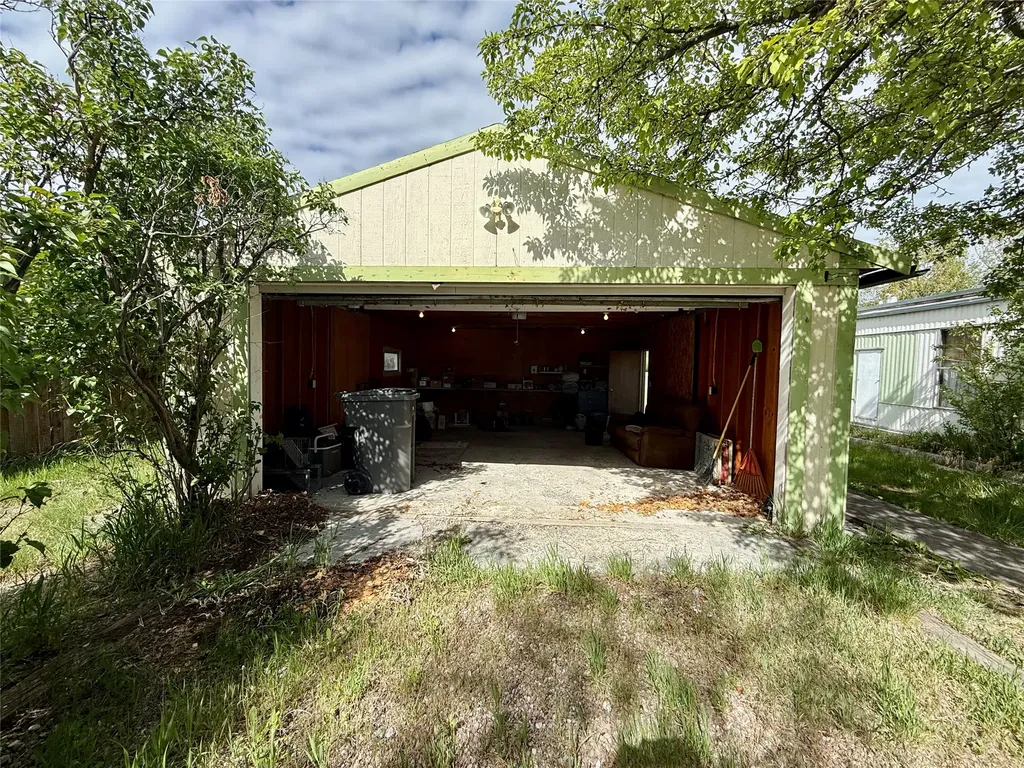 610 3rd Avenue SW Choteau MT 59422