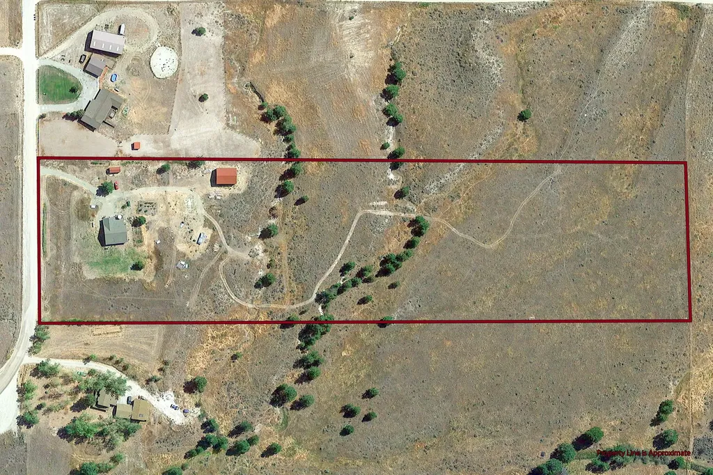 4033 Sunnyside Cemetery Road Stevensville MT 59870