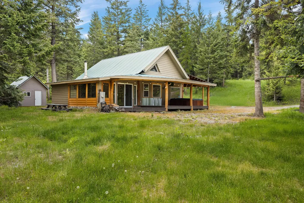 1424 Bierney Creek Road Lakeside MT 59922