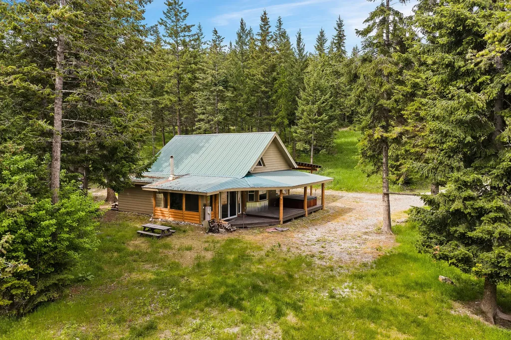 1424 Bierney Creek Road Lakeside MT 59922