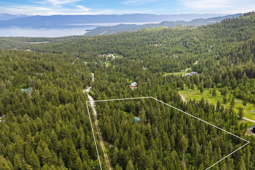 1424 Bierney Creek Road Lakeside MT 59922