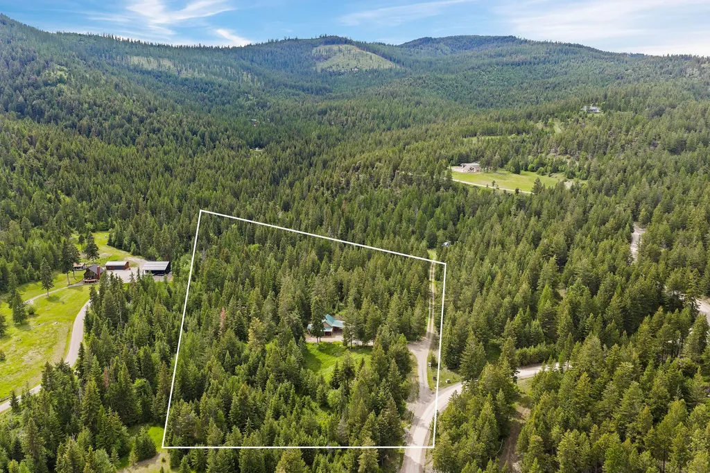 1424 Bierney Creek Road Lakeside MT 59922