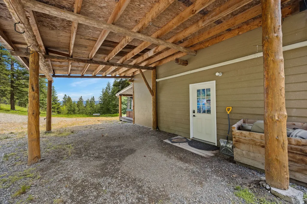 1424 Bierney Creek Road Lakeside MT 59922