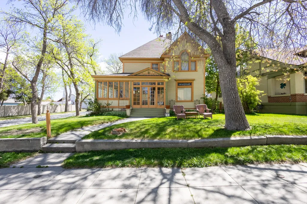 663 N Warren Street Helena MT 59601