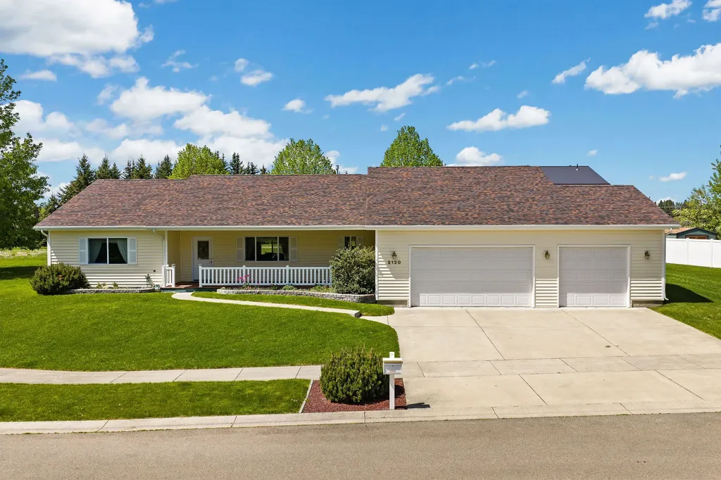 2120 Drift Water Way Columbia Falls MT 59912
