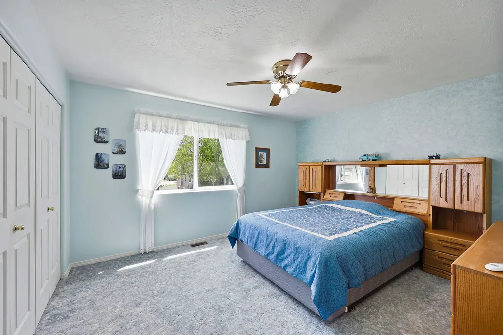 2120 Drift Water Way Columbia Falls MT 59912
