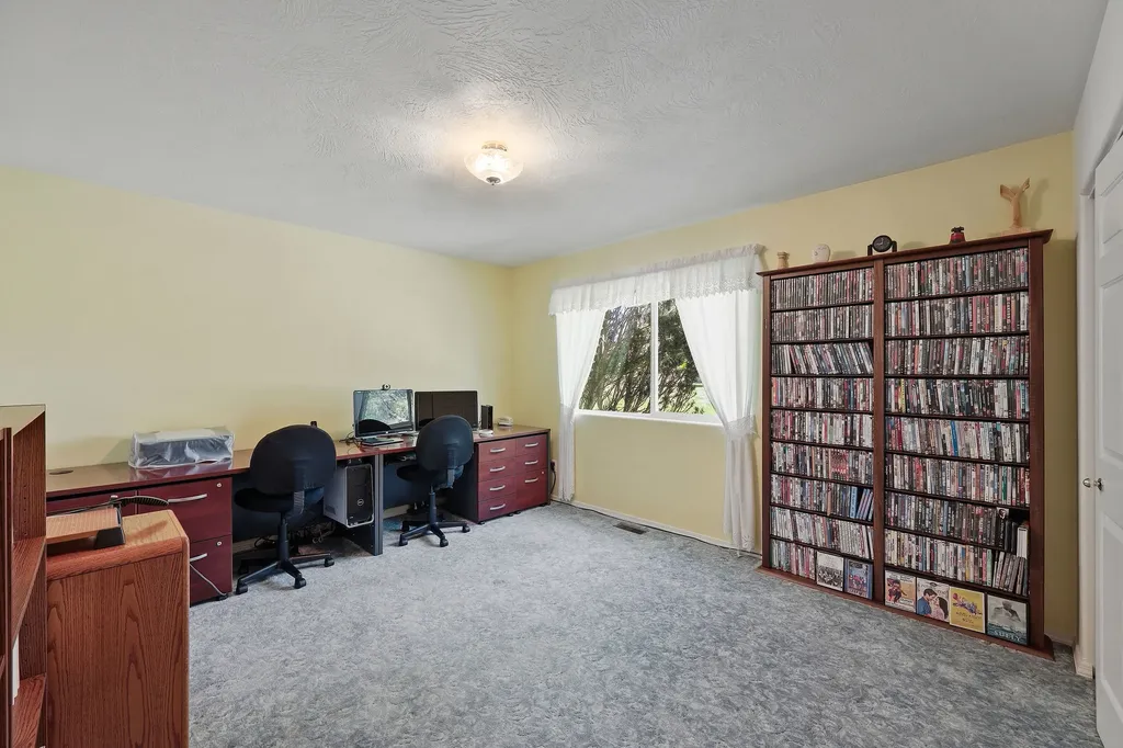 2120 Drift Water Way Columbia Falls MT 59912